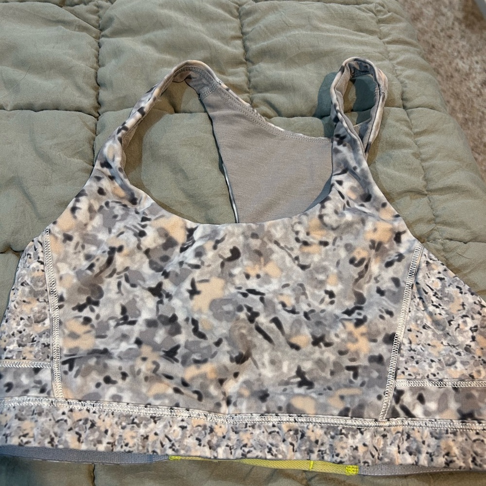 Lululemon Athletica sports bra